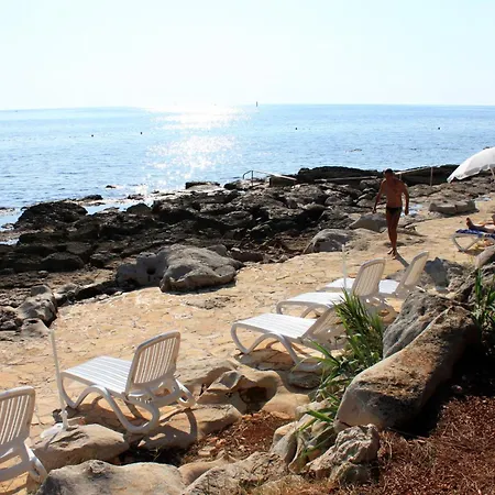With Parking Space Zambratija, Umag - 27184 Zambratija (Istria)
