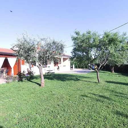 Appartement With Parking Space Zambratija, Umag - 27184