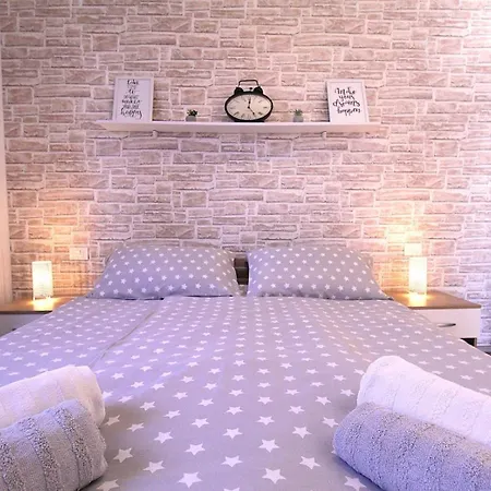 Apartman With Parking Space Zambratija, Umag - 27184 Zambratija (Istria)